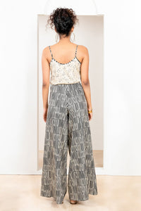 Metanoia - Style 70 - Stripe Print Flared Trousers