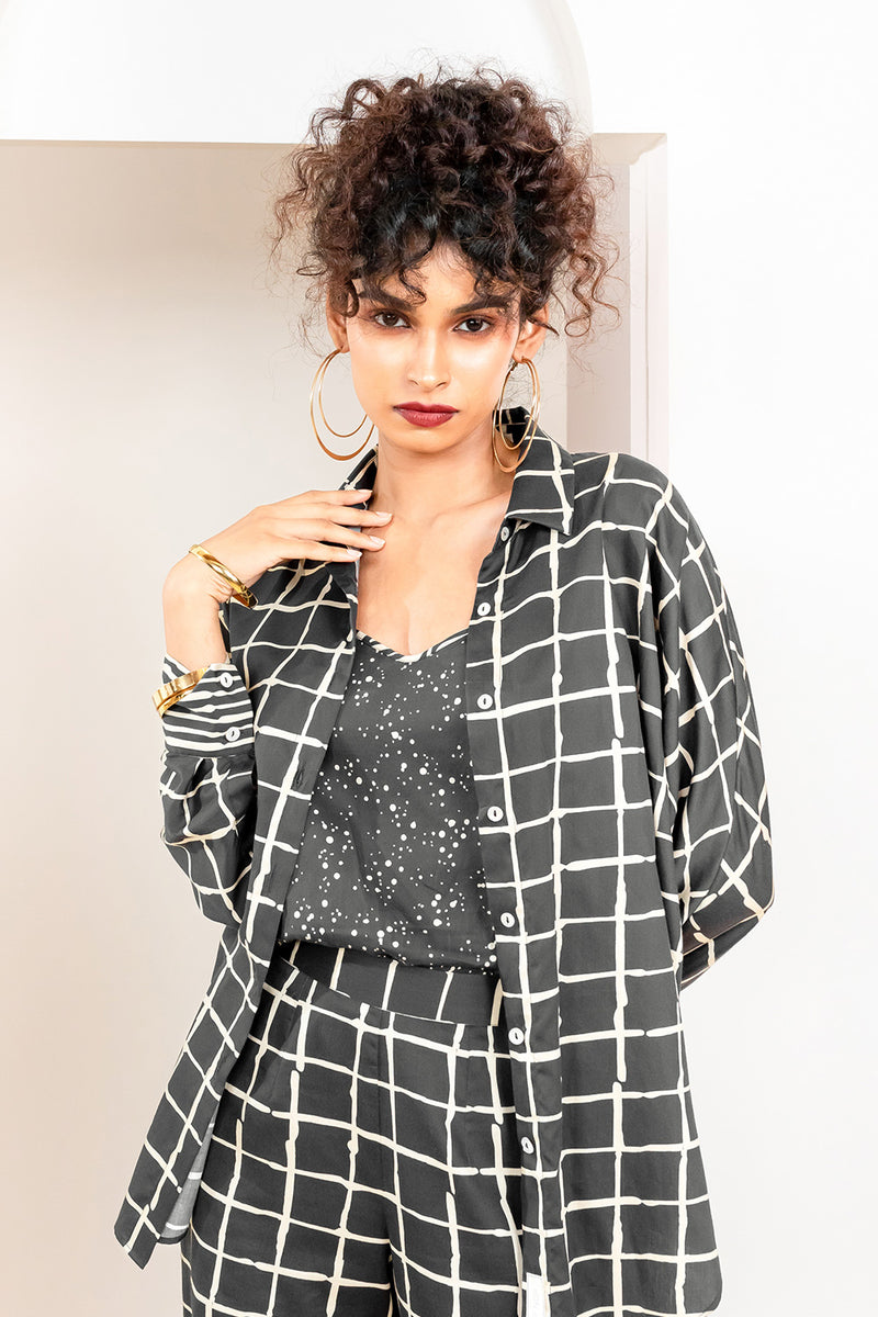 Metanoia Monochrome - Style 75- Checkered Print Shirt With Dolman Sleeves And Cuff Detail