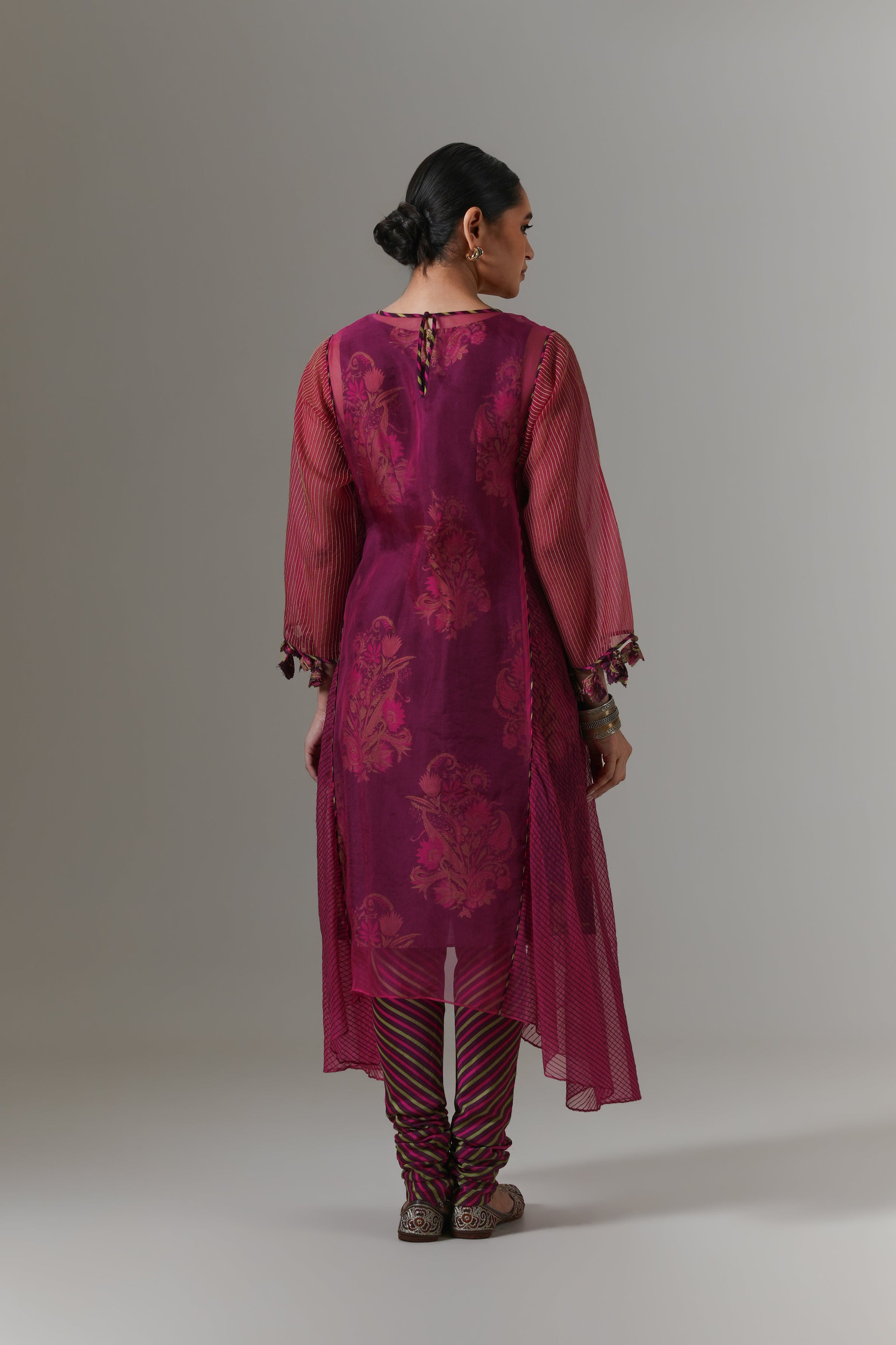 Organza quilted kali kurta with paisley buta chanderi slip, churidar and dupatta.